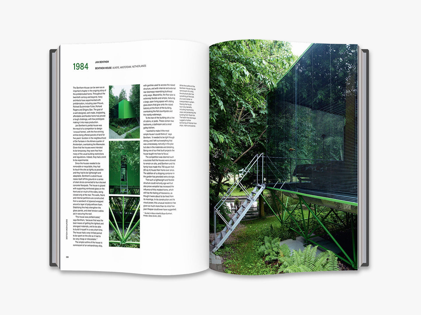 The Iconic House: Architectural Masterworks Since 1900