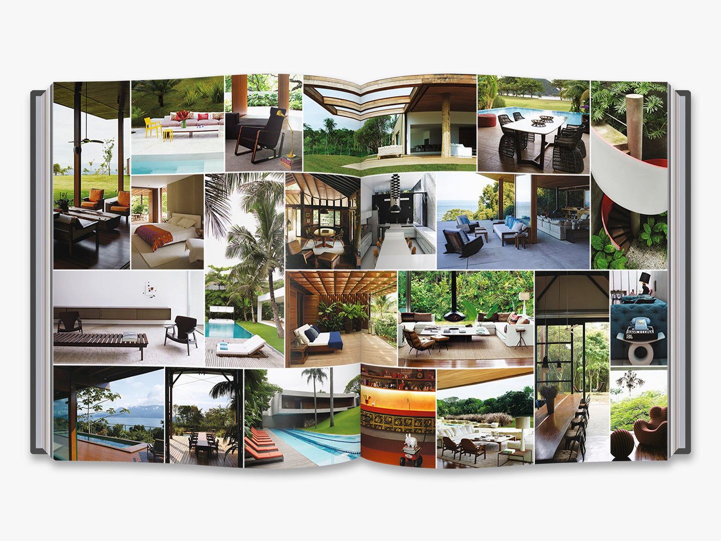 New Brazilian House - interior 1