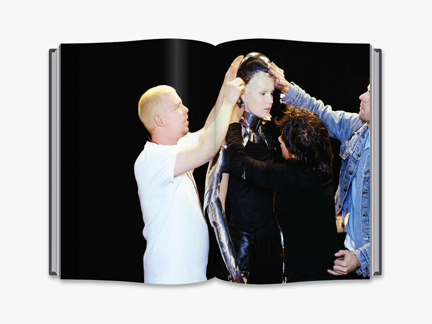 Alexander McQueen: Unseen
